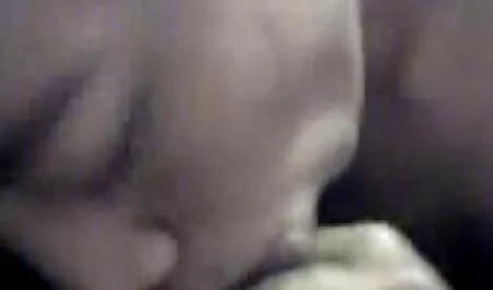 Niño videos caseros latinos tomado en la boca
