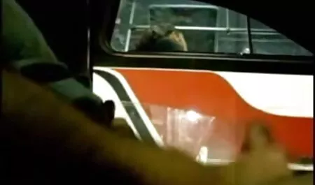 La chica que sirvió la boca de videos porno caseros latinos los tres hombres