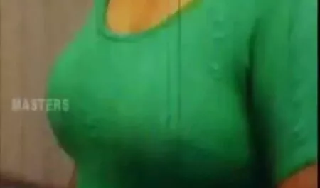 Chica sexo casero latino gratis de dulce en el gimnasio