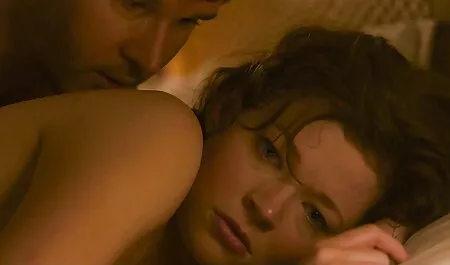 Ella visita a un miembro el mejor porno en español latino de la gran polla negra