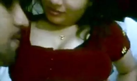 Rubia traído a la xxx anime en español latino cámara de vídeo frontal