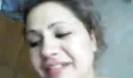 Masaje hermosa morena en aceite sexo casero latino gratis en el trabajo
